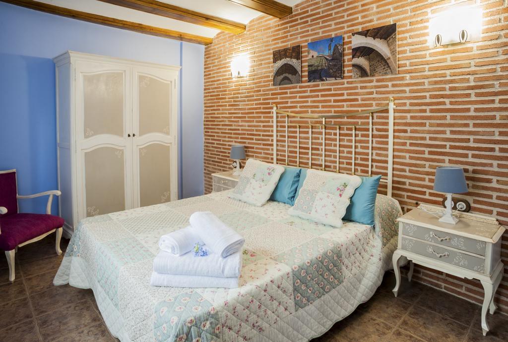 Apartamentos Rurales Millan La Mata de los Olmos 외부 사진