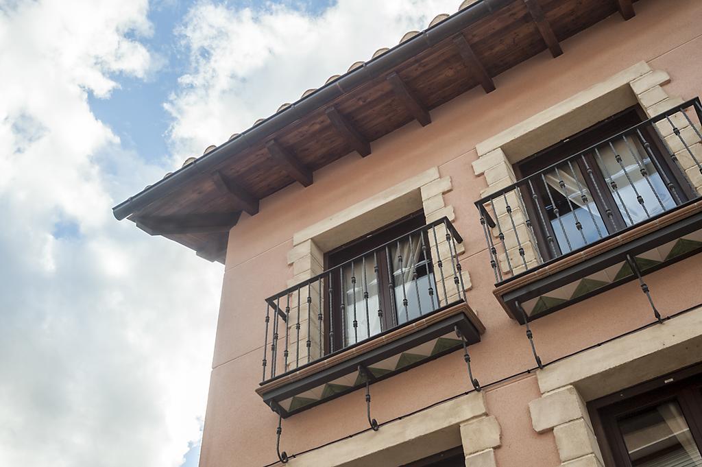 Apartamentos Rurales Millan La Mata de los Olmos 외부 사진
